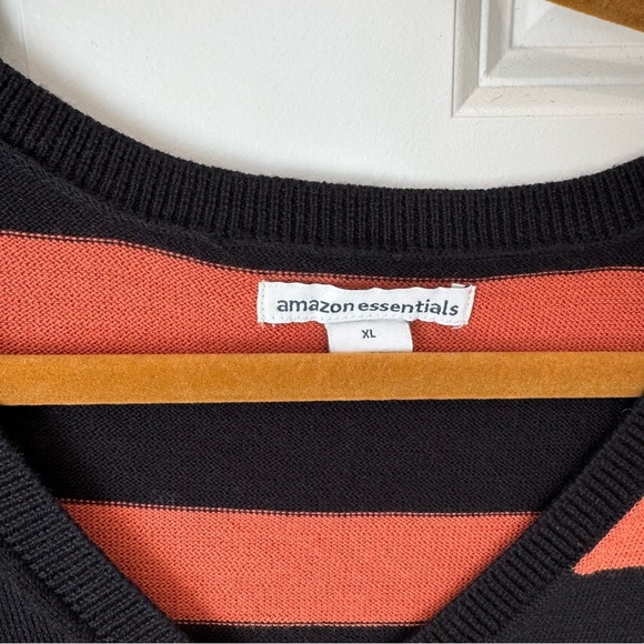 Amazon Essentials Long-Sleeve V-Neck Sweater - Black Orange Striped - XL -NWT - Picture 2 of 6